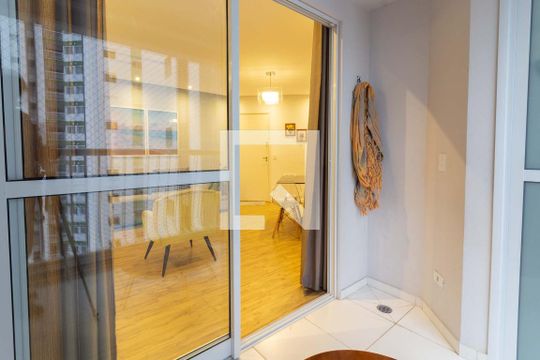 Sacada de apartamento para alugar com 2 quartos, 82m² em Parque Esplanada do Embu, Embu das Artes