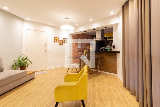 Sala de apartamento para alugar com 2 quartos, 82m² em Parque Esplanada do Embu, Embu das Artes