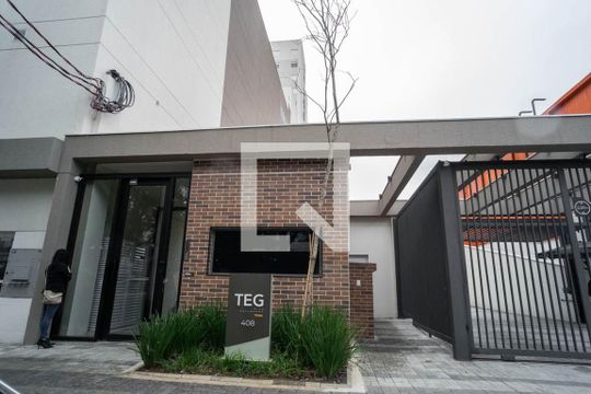 Fachada de apartamento para alugar com 2 quartos, 50m² em Vila Guilherme, São Paulo