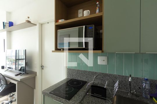 Studio de kitnet/studio à venda com 1 quarto, 27m² em Vila Nova Conceição, São Paulo