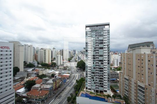Vista de kitnet/studio à venda com 1 quarto, 27m² em Vila Nova Conceição, São Paulo