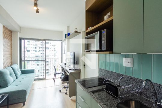 Kitnet/Studio à venda com 1 quarto, 27m² em Vila Nova Conceição, São Paulo