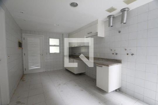 Detalhe da area de serviço de casa de condomínio à venda com 4 quartos, 470m² em Barra da Tijuca, Rio de Janeiro