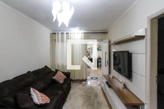 Casa à venda com 2 quartos, 180m² em Jardim Santa Adelia, São Paulo