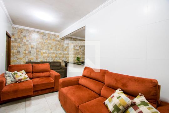 Sala de casa à venda com 3 quartos, 128m² em Parque São Vicente, Santo André