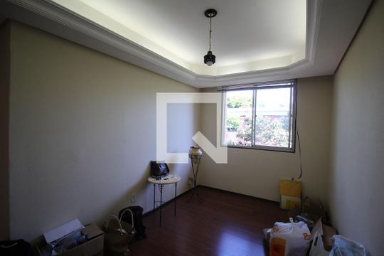 Sala de apartamento à venda com 2 quartos, 60m² em Jardim Itu, Porto Alegre