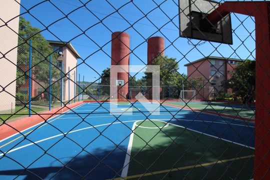 Quadra Esportiva de apartamento à venda com 2 quartos, 60m² em Jardim Itu, Porto Alegre
