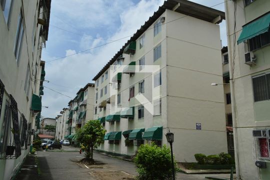 Fachada do bloco de apartamento à venda com 1 quarto, 48m² em Taquara, Rio de Janeiro