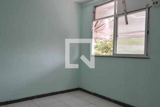 Quarto  de apartamento à venda com 1 quarto, 48m² em Taquara, Rio de Janeiro