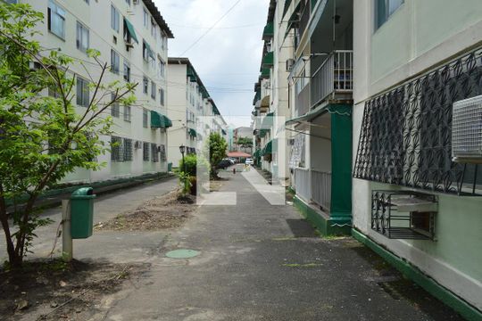 Área comum de apartamento à venda com 1 quarto, 48m² em Taquara, Rio de Janeiro