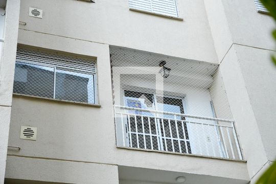 Adesivo Quinto andar de apartamento para alugar com 2 quartos, 48m² em Jardim Ísis, Cotia