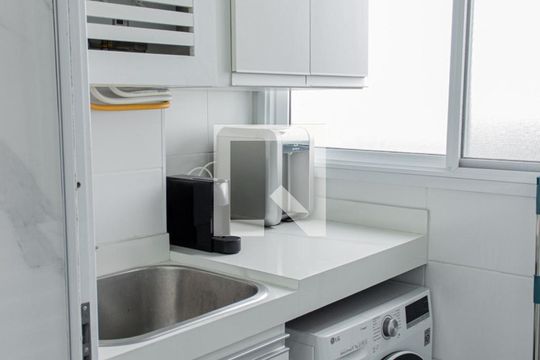 Área de Serviço de apartamento para alugar com 2 quartos, 53m² em Jardim Íris, São Paulo