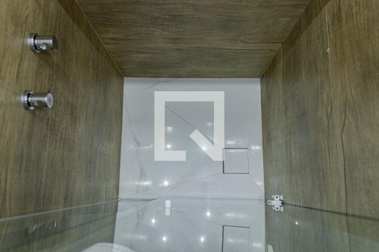 Banheiro social de apartamento para alugar com 2 quartos, 53m² em Jardim Íris, São Paulo