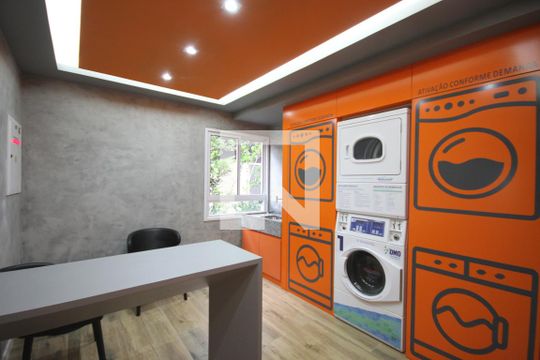Lavanderia de kitnet/studio para alugar com 1 quarto, 24m² em Sé, São Paulo