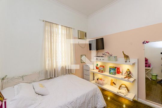 Quarto 1 de casa à venda com 4 quartos, 180m² em São Domingos, Niterói