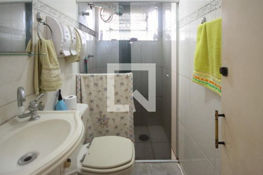Banheiro de apartamento à venda com 2 quartos, 64m² em Jardim Ângela (zona Leste), São Paulo