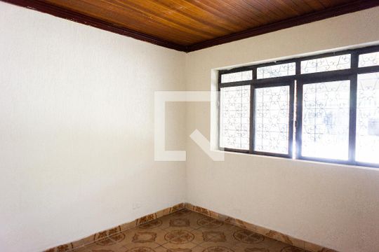Casa para alugar com 2 quartos, 150m² em Vila Carrão, São Paulo