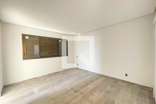 Quarto  de apartamento à venda com 4 quartos, 250m² em Jaraguá, Belo Horizonte