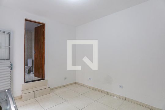 Cozinha de casa para alugar com 1 quarto, 35m² em Vila Menk, Osasco