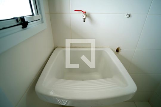Área de Serviço de apartamento para alugar com 2 quartos, 70m² em Parque Campolim, Sorocaba