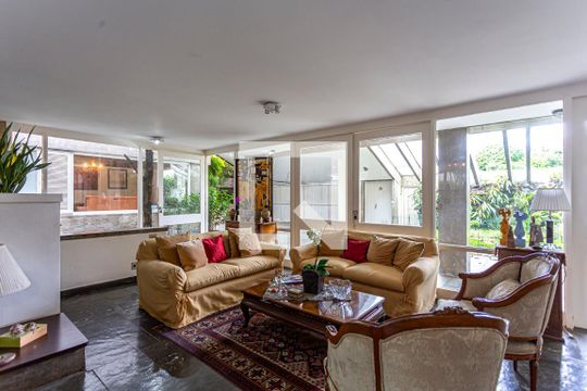 Sala Living de casa à venda com 5 quartos, 424m² em Vila Boa Vista, Santo André