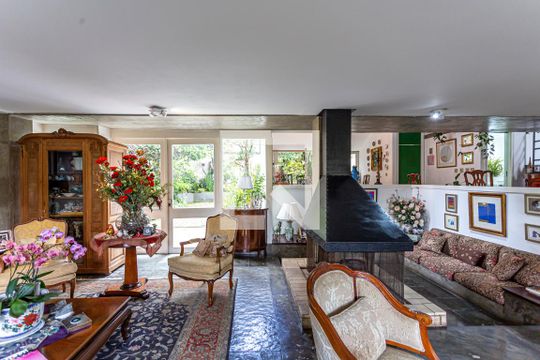 Sala Living de casa à venda com 5 quartos, 424m² em Vila Boa Vista, Santo André