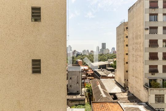 Vista da Suíte de apartamento para alugar com 2 quartos, 90m² em Consolação, São Paulo