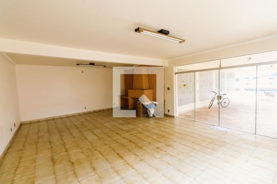 Salão de casa à venda com 3 quartos, 427m² em Vila Leopoldina, São Paulo