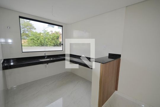 Apartamento à venda com 3 quartos, 127m² em Santa Branca, Belo Horizonte