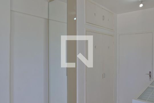 Quarto de apartamento para alugar com 1 quarto, 48m² em Vila Jequitibás, Campinas