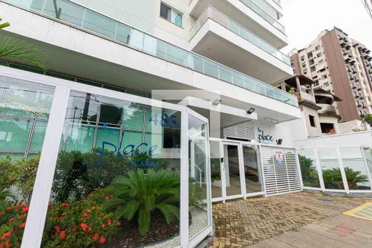 Fachada  de apartamento à venda com 2 quartos, 75m² em Icaraí, Niterói