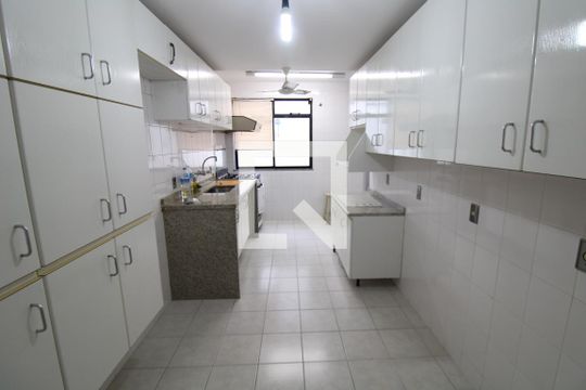 Cozinha de apartamento à venda com 4 quartos, 172m² em Recreio dos Bandeirantes, Rio de Janeiro