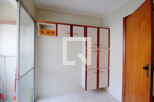 Cozinha  de apartamento para alugar com 2 quartos, 60m² em Vila Andrade, São Paulo