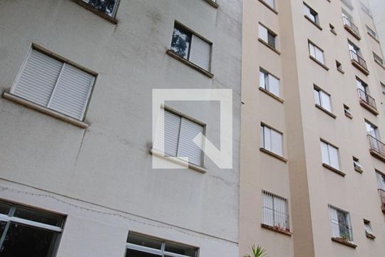 Fachada do bloco de apartamento para alugar com 2 quartos, 60m² em Vila Andrade, São Paulo