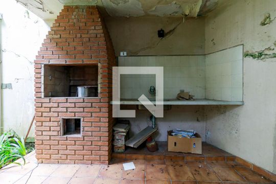 Churrasqueira de casa para alugar com 3 quartos, 500m² em Granja Julieta, São Paulo