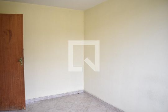 Quarto 1 de apartamento para alugar com 2 quartos, 70m² em Senador Vasconcelos, Rio de Janeiro