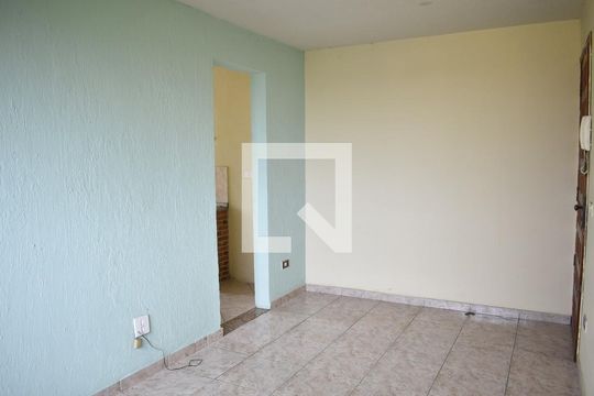 Sala de apartamento para alugar com 2 quartos, 70m² em Senador Vasconcelos, Rio de Janeiro