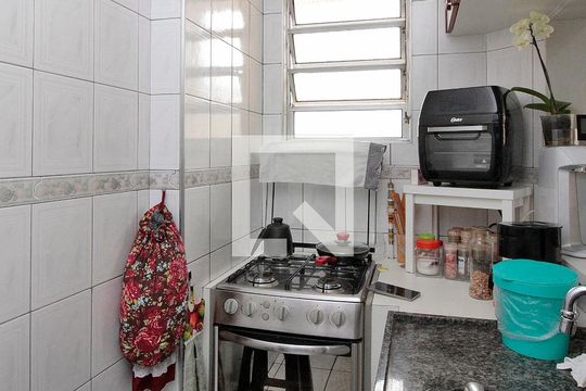 Cozinha de apartamento à venda com 2 quartos, 68m² em Consolação, São Paulo
