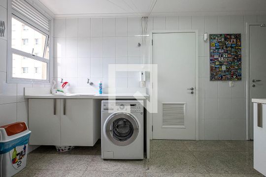 Área de Serviço de apartamento à venda com 4 quartos, 264m² em Pinheiros, São Paulo