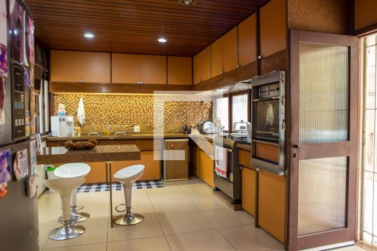 Cozinha de casa à venda com 3 quartos, 648m² em Engenho de Dentro, Rio de Janeiro
