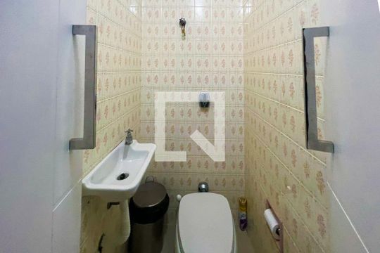 Lavabo de casa à venda com 6 quartos, 342m² em Vila Nova Conceição, São Paulo