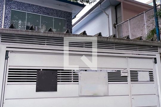 Fachada de casa à venda com 6 quartos, 342m² em Vila Nova Conceição, São Paulo