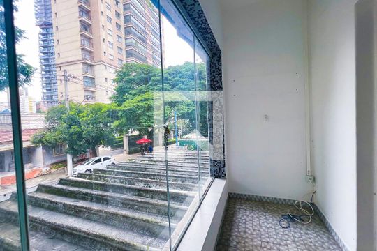 Varanda de casa à venda com 6 quartos, 342m² em Vila Nova Conceição, São Paulo