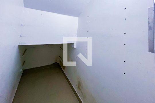 Despensa de casa à venda com 6 quartos, 342m² em Vila Nova Conceição, São Paulo