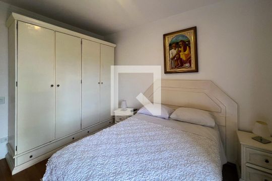 Quarto de apartamento à venda com 1 quarto, 53m² em Vila Olímpia, São Paulo