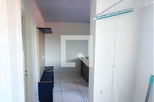 Lavanderia de kitnet/studio para alugar com 1 quarto, 42m² em Parque São Bento, Sorocaba