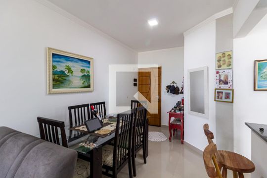 Sala de apartamento para alugar com 2 quartos, 102m² em Real, Praia Grande