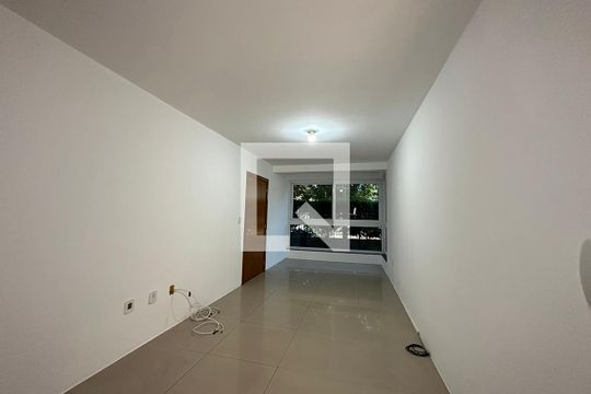 Sala de apartamento para alugar com 2 quartos, 70m² em Mauá, Novo Hamburgo
