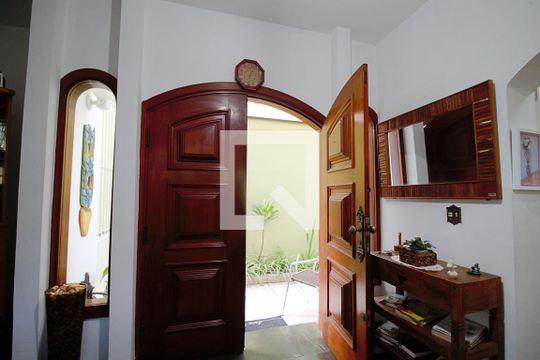 Hall de Entrada de casa à venda com 5 quartos, 400m² em Vila Sonia, São Paulo