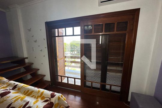 Sala de casa à venda com 3 quartos, 400m² em Arroio da Manteiga, São Leopoldo